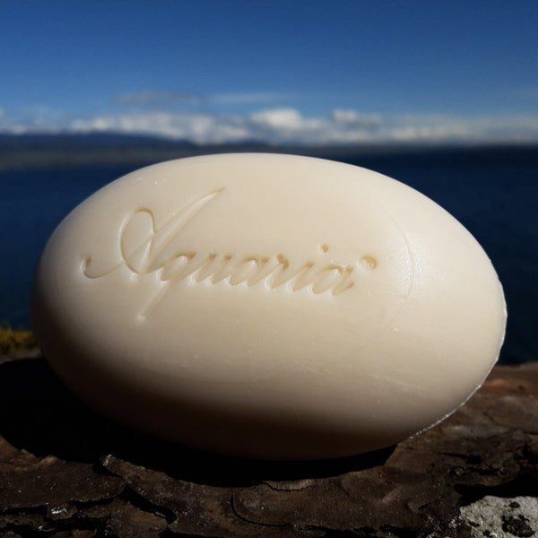 Aquaria®, savon à la rose - Le Jardin des Cinq Sens